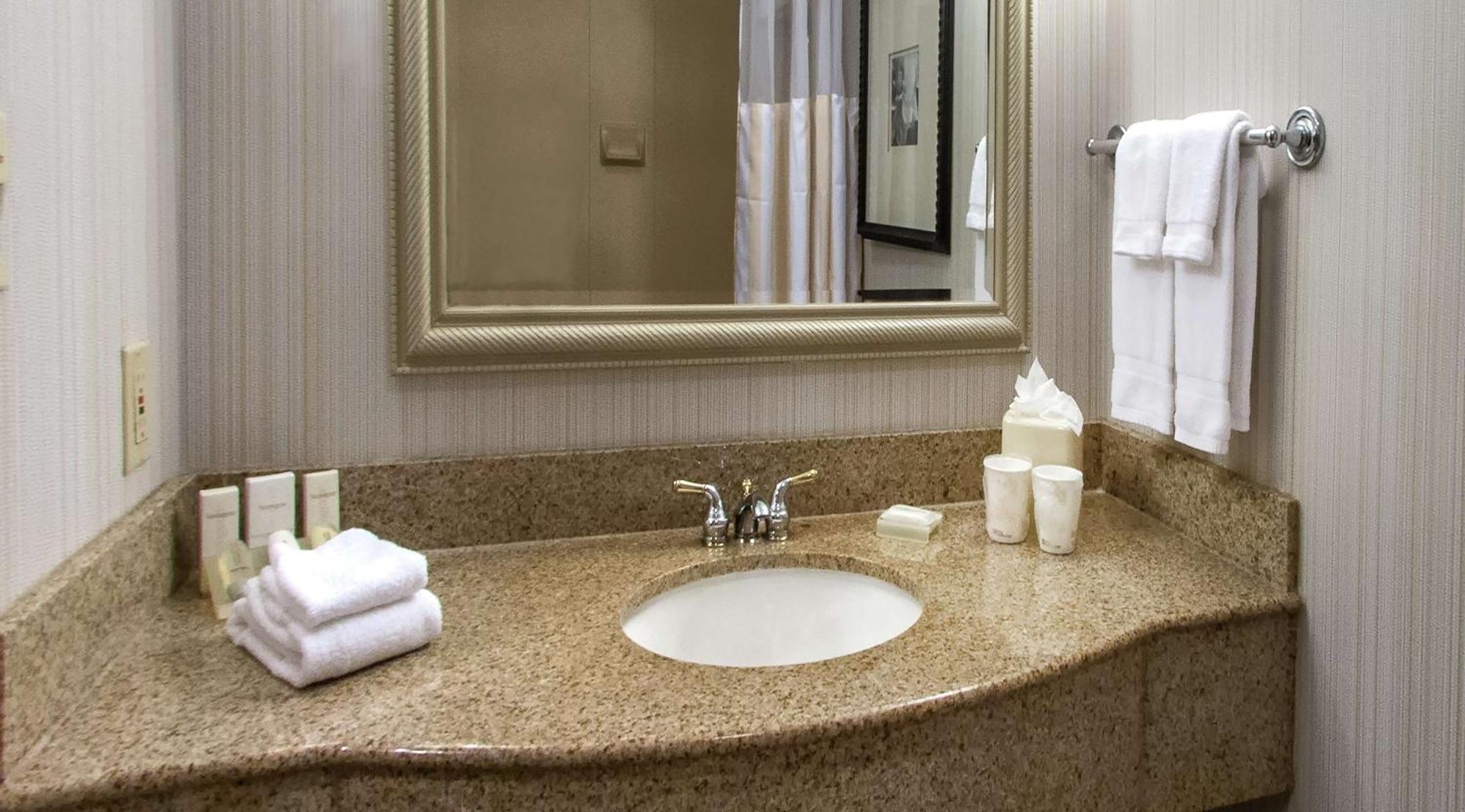 Hilton Garden Inn Huntsville/Space Center Zewnętrze zdjęcie